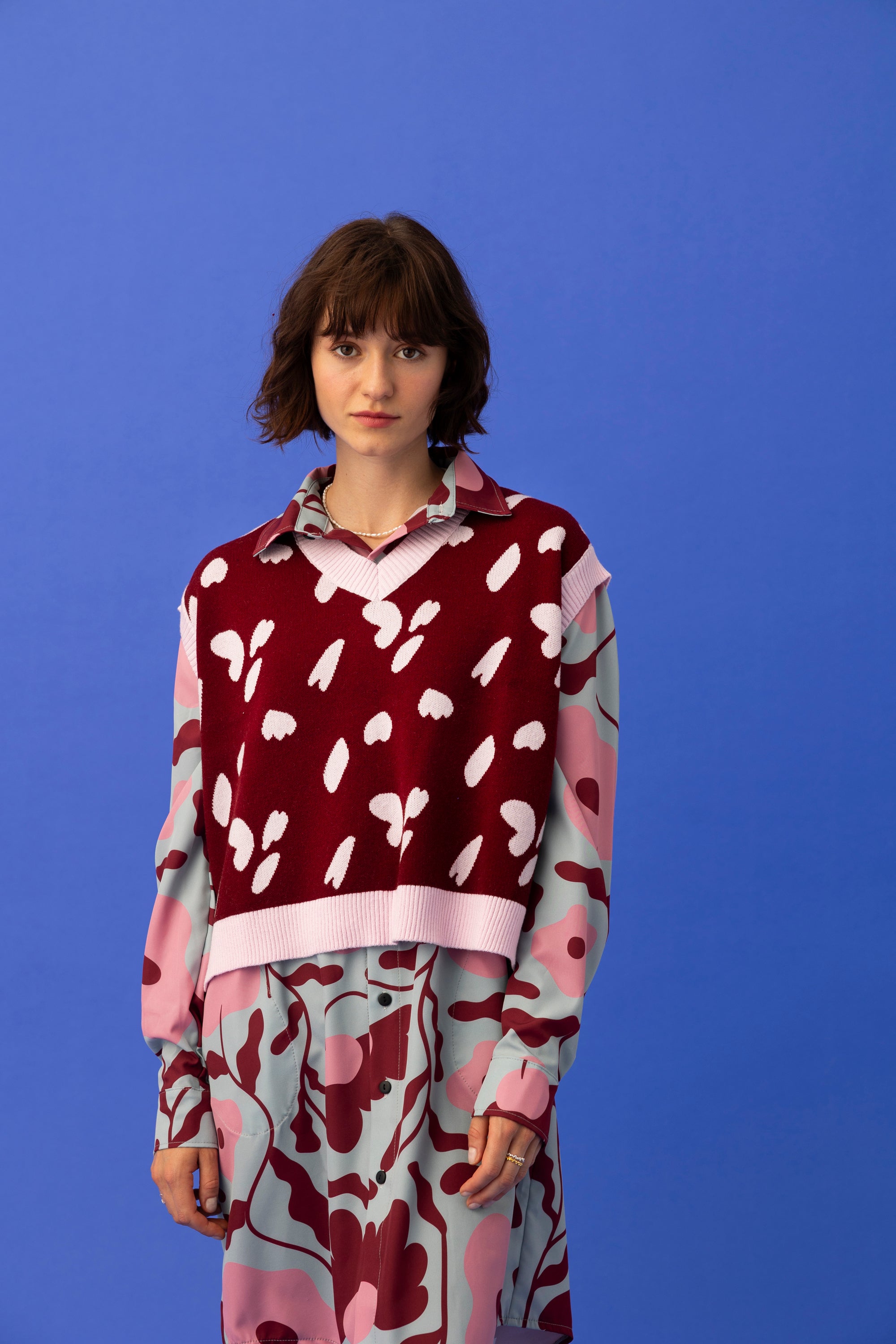 SNOWDROP KNITTED VEST- DALMATIAN COLOURS