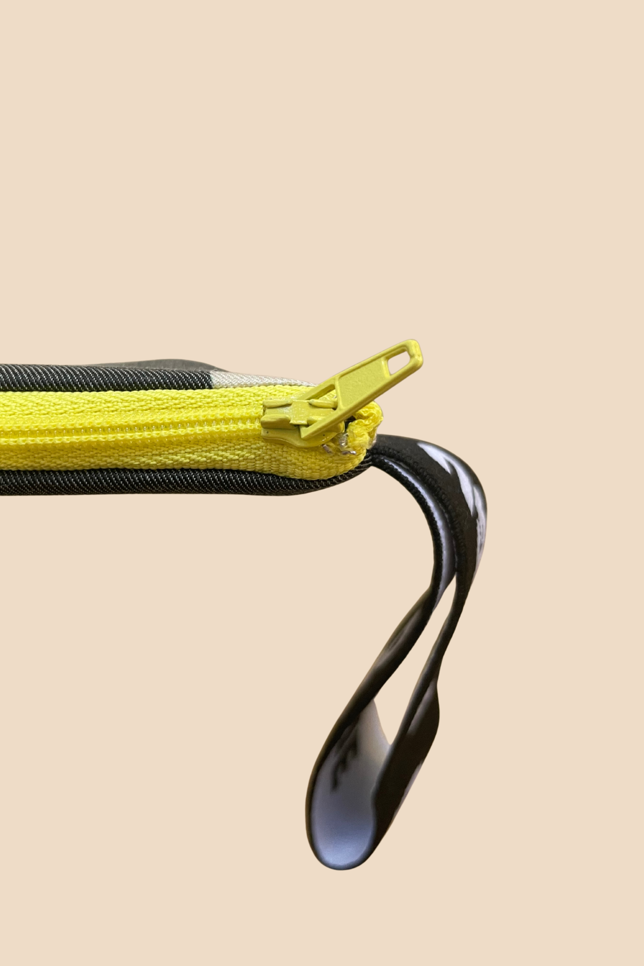 ADELIE MINI POUCH- DALMATIAN