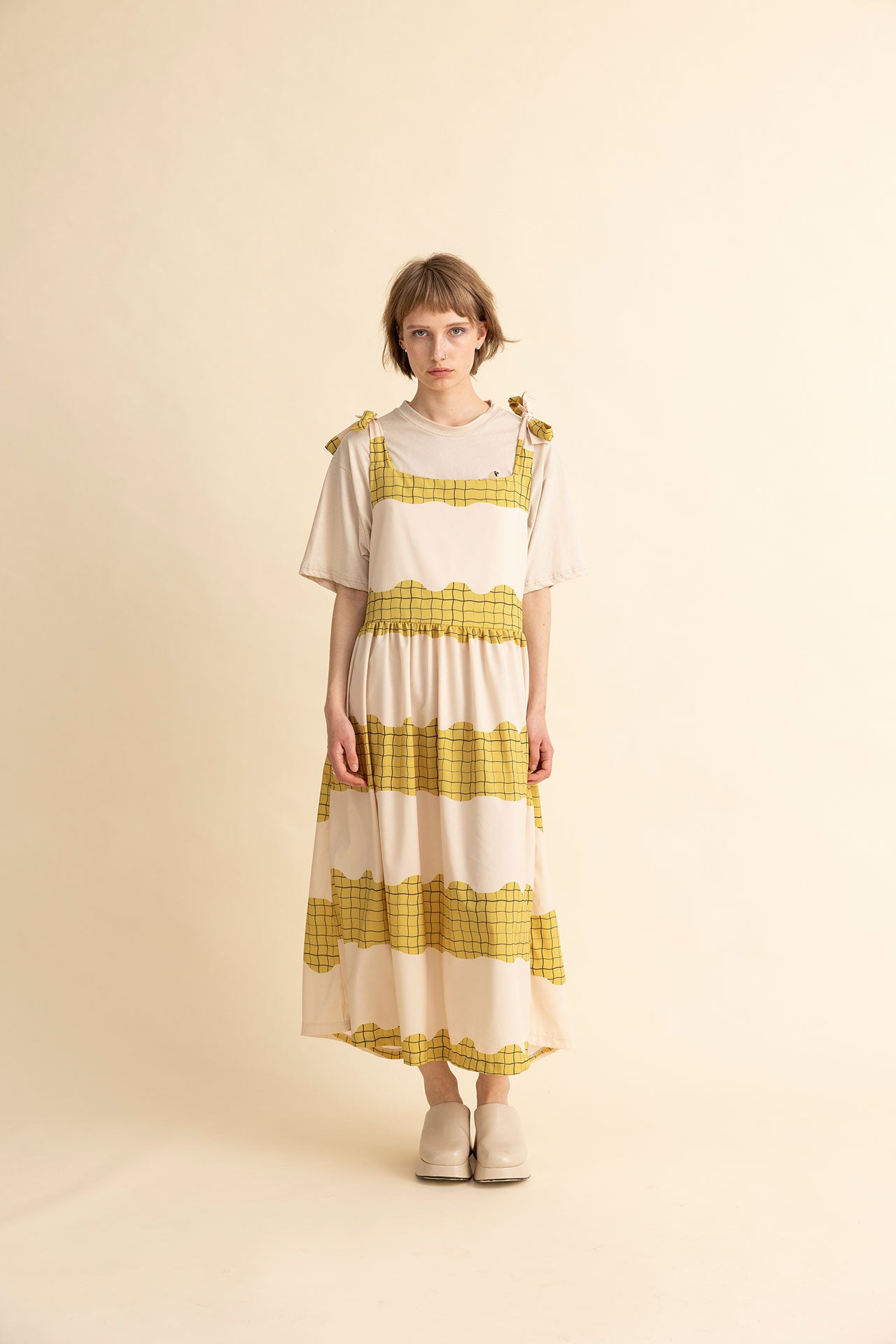 DRESS SMILEY- GRID MELT