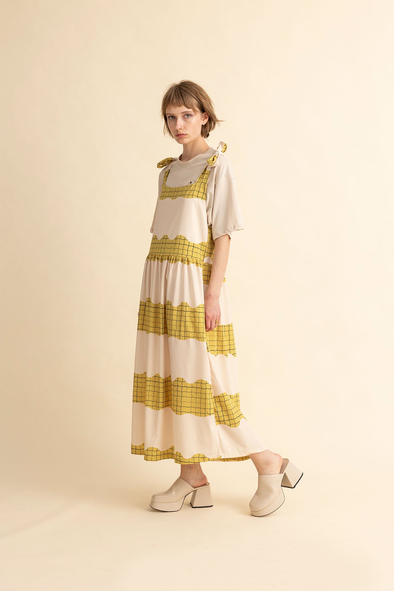 DRESS SMILEY- GRID MELT