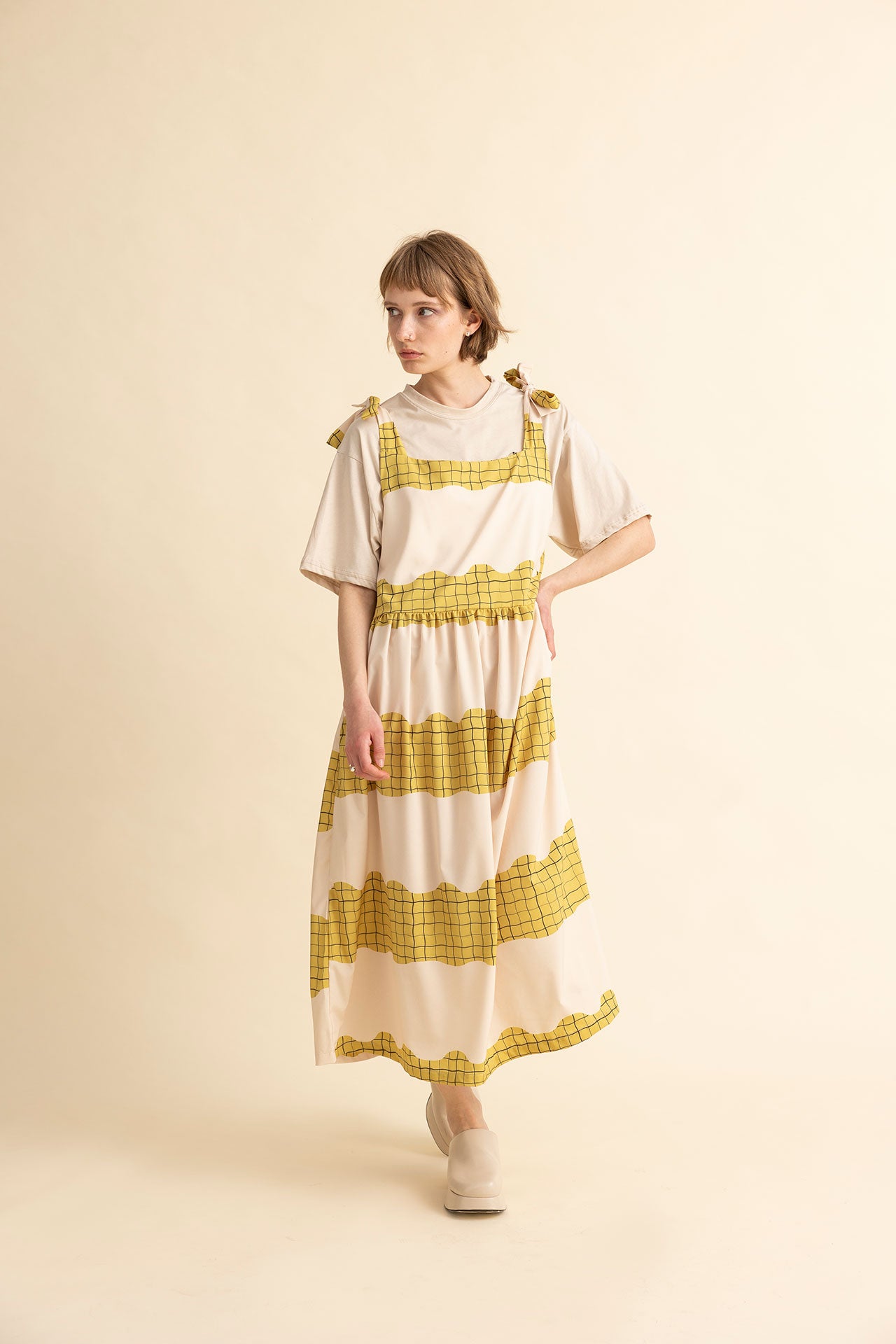 DRESS SMILEY- GRID MELT