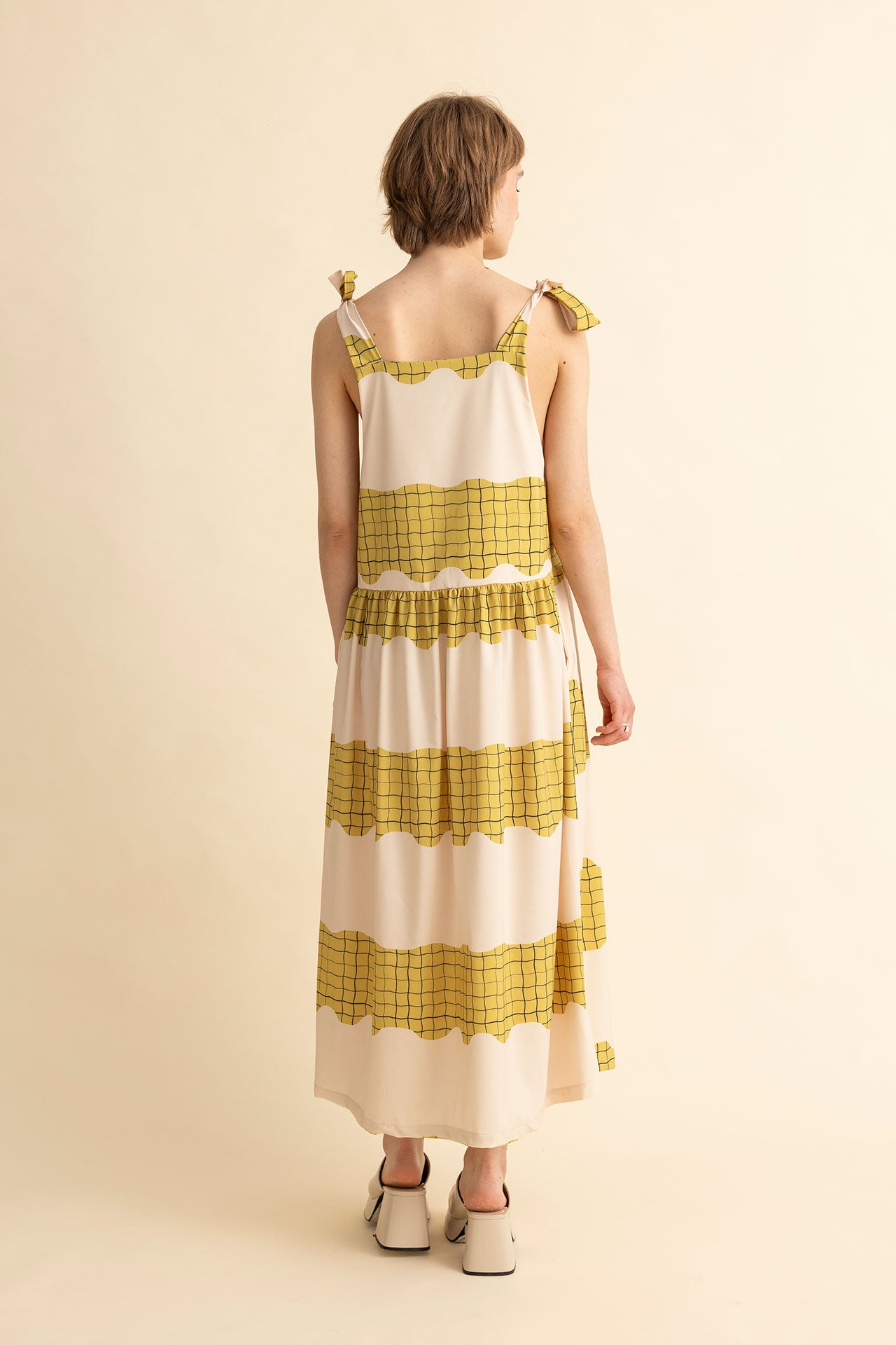 DRESS SMILEY- GRID MELT