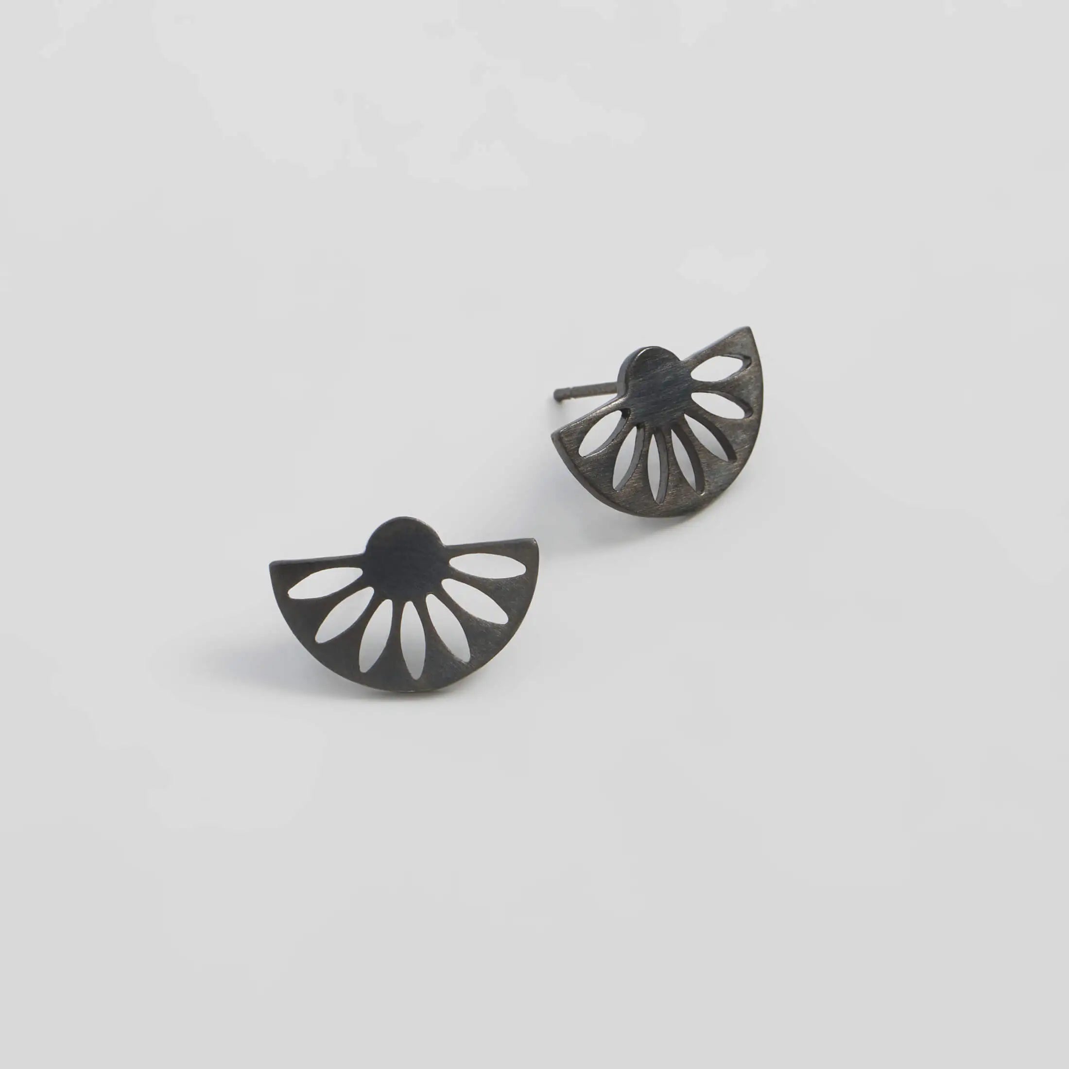 XOUTOUS EARRINGS- MUSE STUDS
