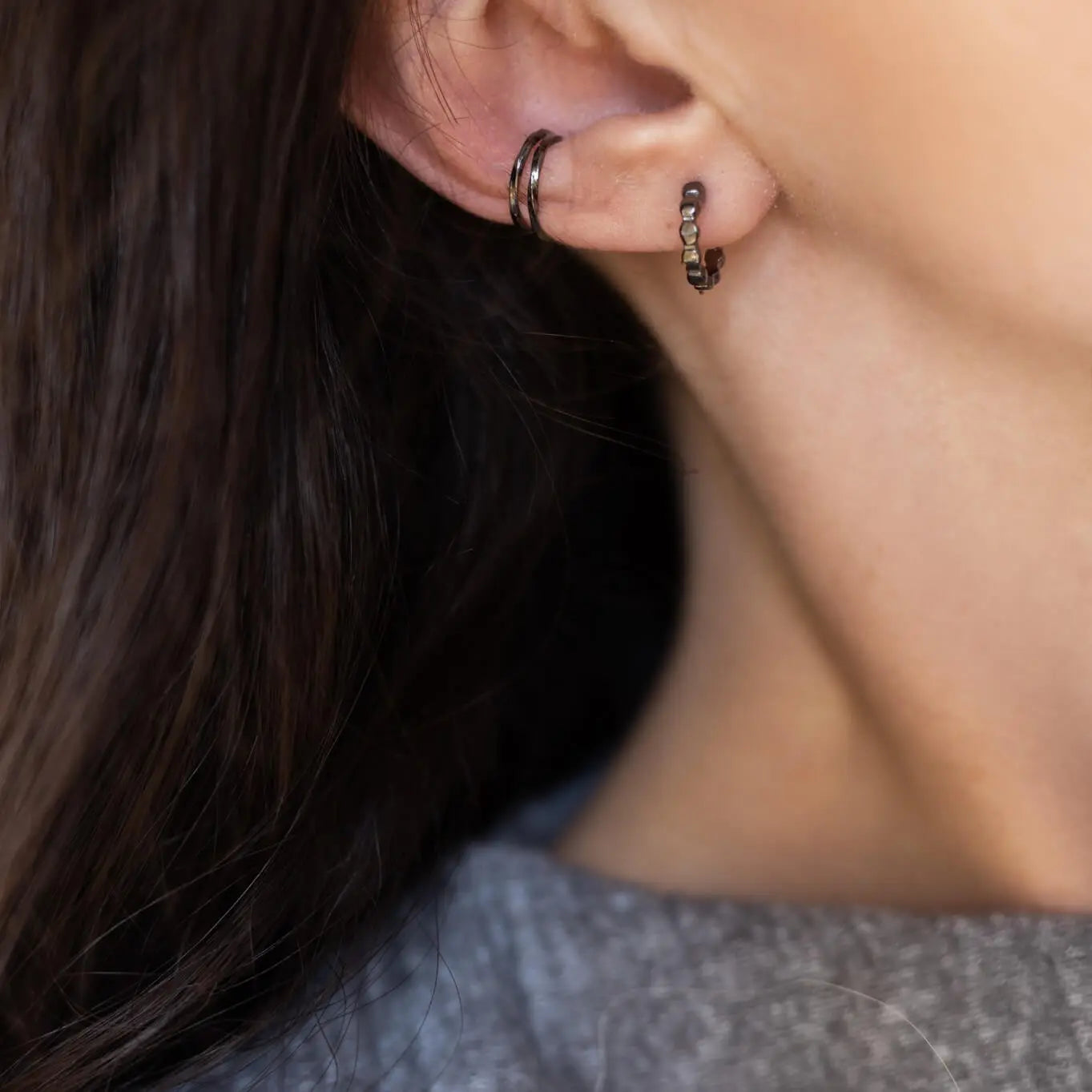 XOUTOUS EARRINGS- MY HUGGIES HOOPS