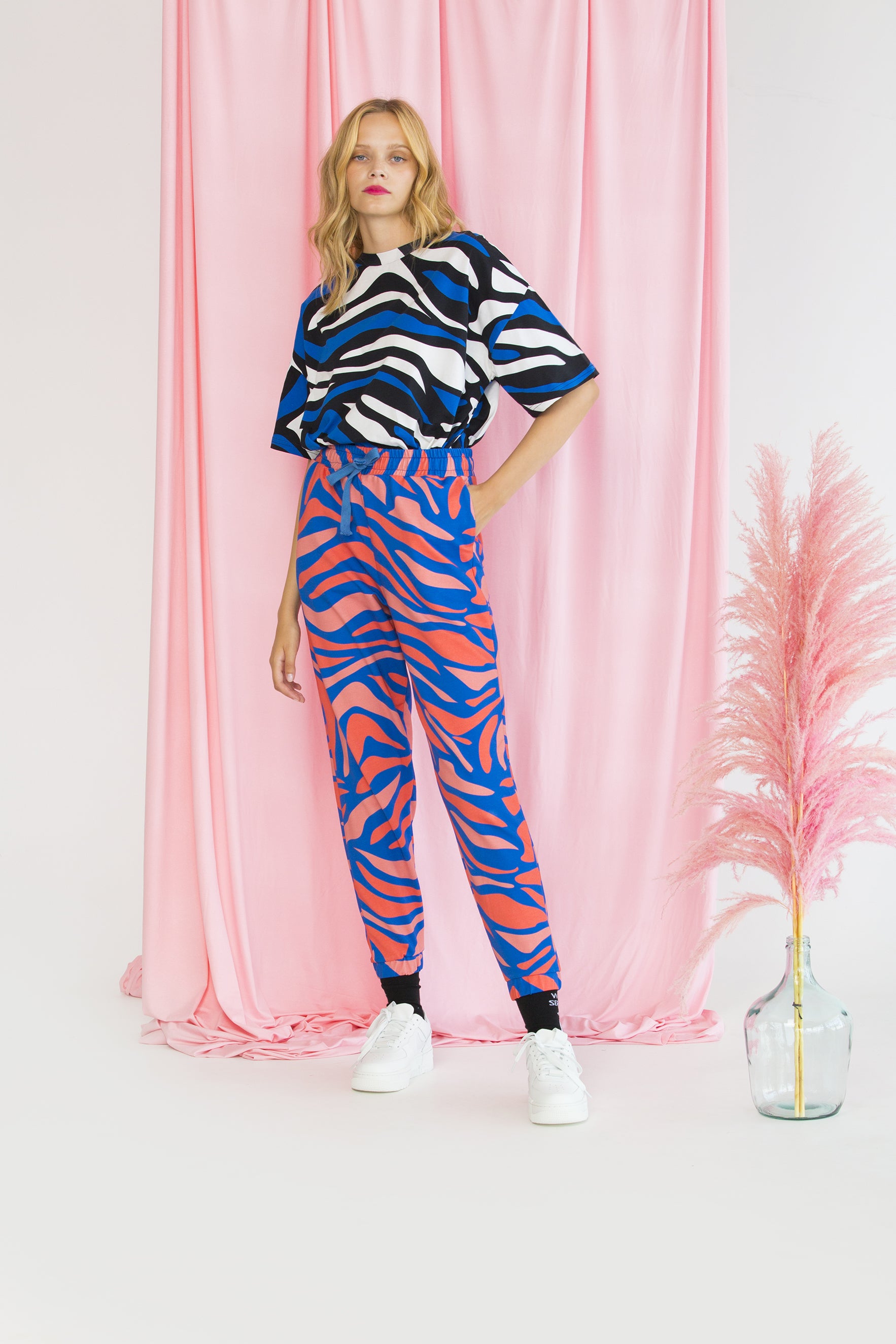 UNISEX TRACKPANTS DUKE-TIGERS BLUE & PINK