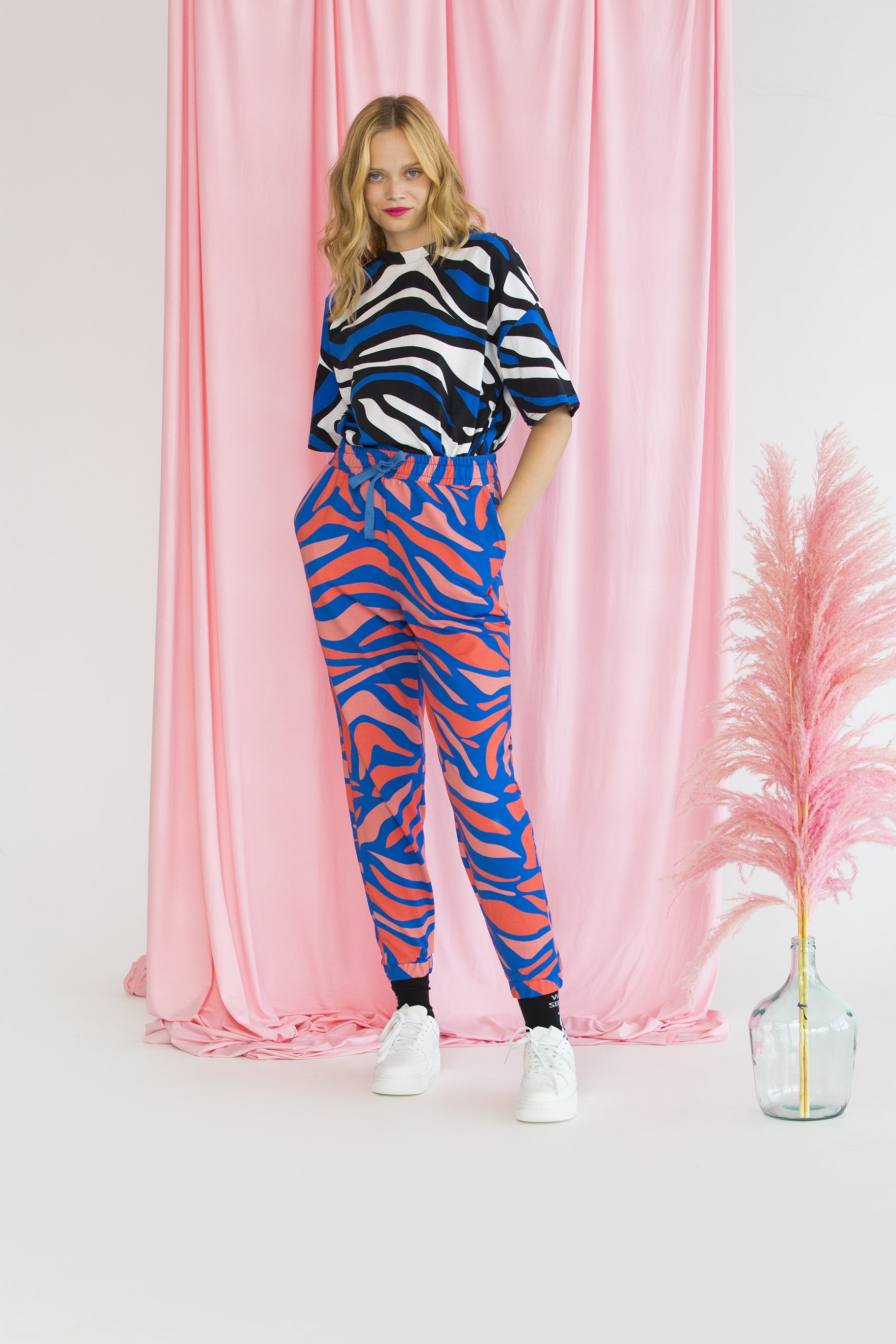 UNISEX TRACKPANTS DUKE-TIGERS BLUE & PINK