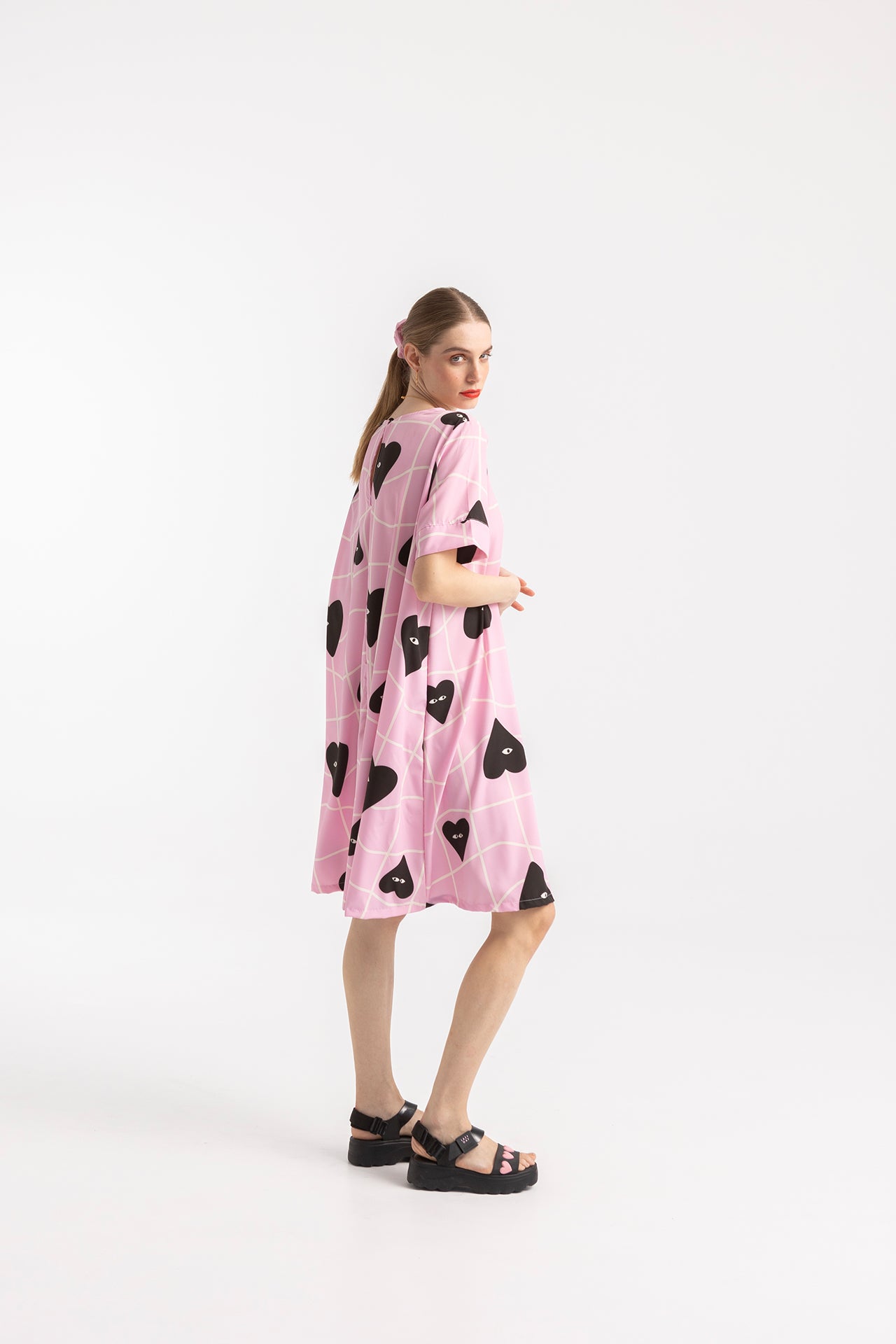 DRESS PEGGY- GRID HEARTS