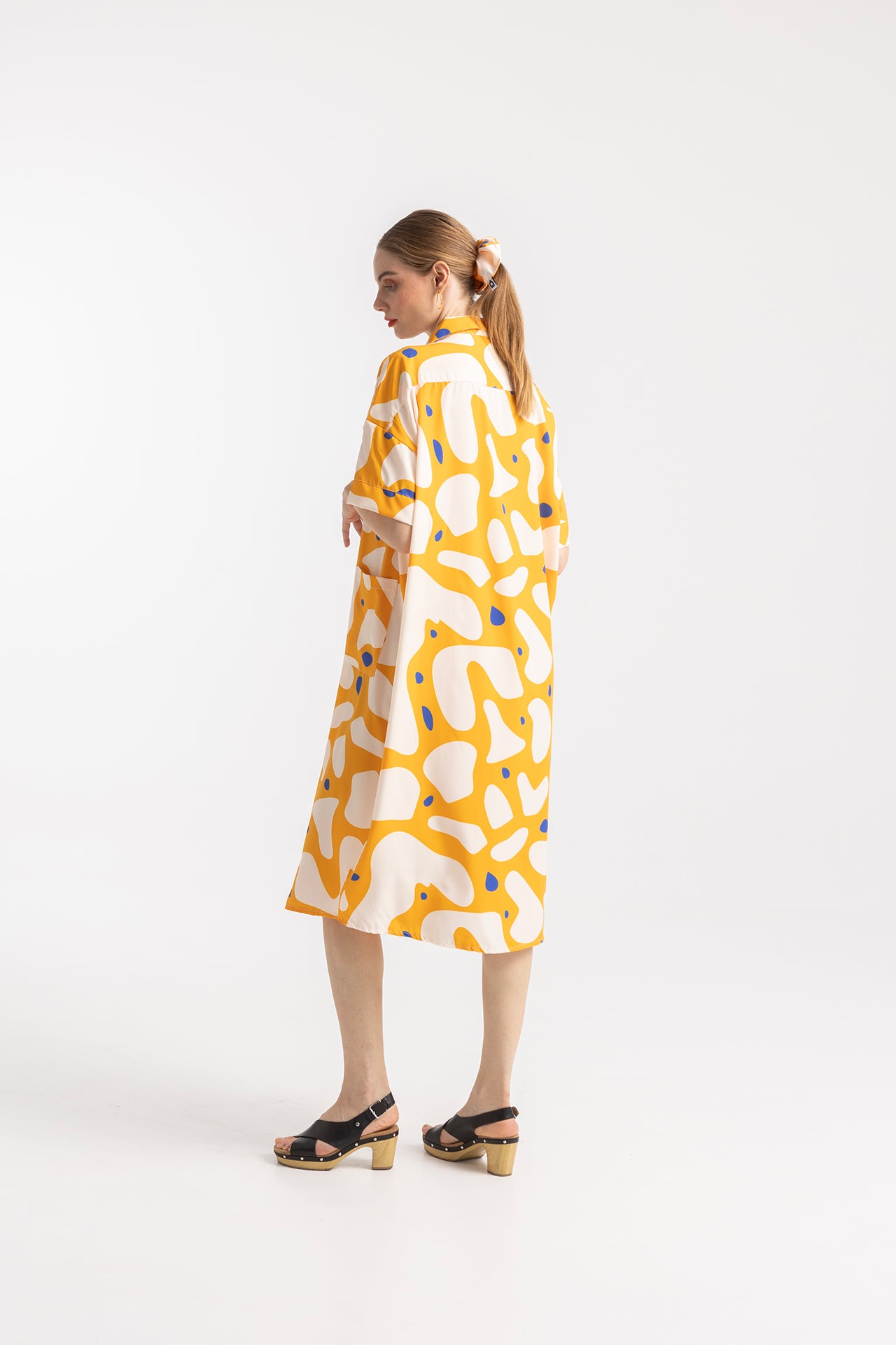 DRESS PRIVATE WITH REVERE COLLAR- BLOBS