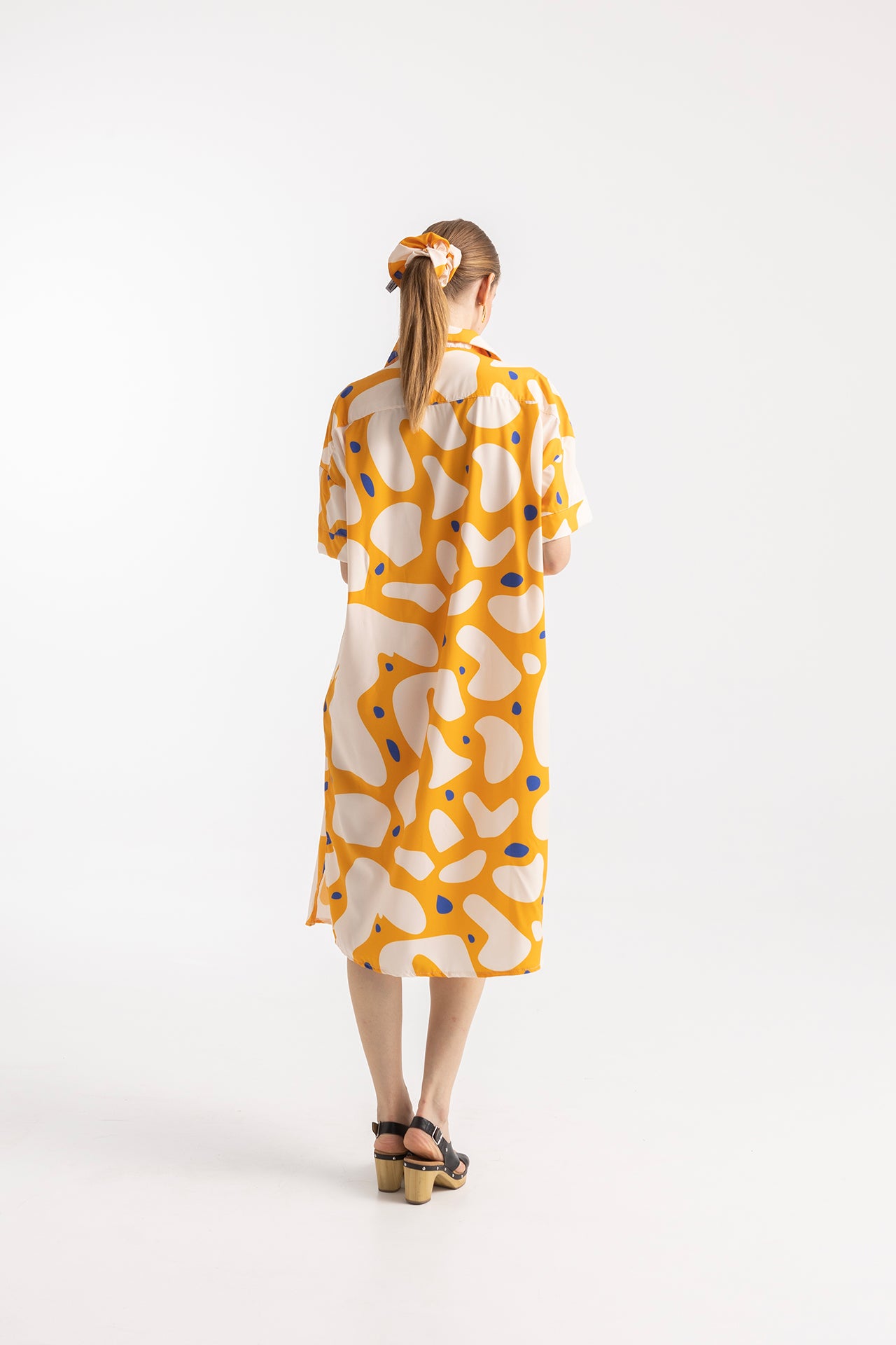 DRESS PRIVATE WITH REVERE COLLAR- BLOBS